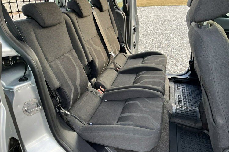 Ford Transit Connect zdjęcie 29