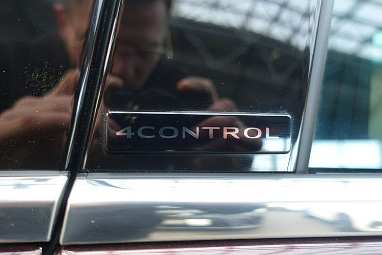 Renault Espace InitialeParis 7osób MATRIX EL.Dach GWAR. 1wł Kraj Bezwyp 4CONTROL F23% 4x2 zdjęcie 10