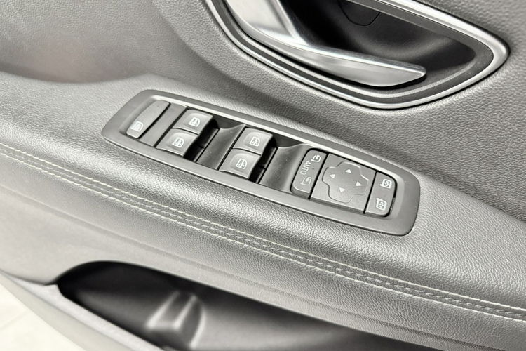 Renault Grand Scenic 1.6 DCi 160KM BOSE EDITION 7-osobowy HandsFree Alu 20 F-VAT23% NIEMIEC zdjęcie 20