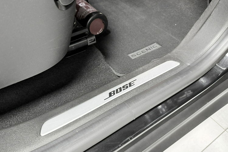 Renault Grand Scenic 1.6 DCi 160KM BOSE EDITION 7-osobowy HandsFree Alu 20 F-VAT23% NIEMIEC zdjęcie 39