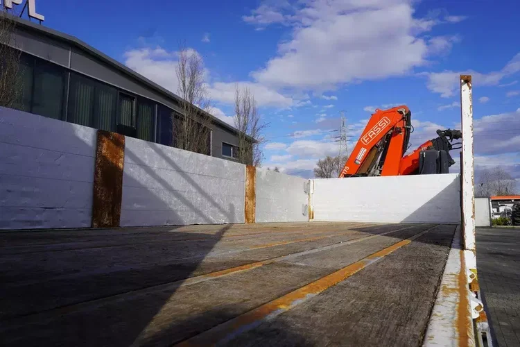 Mercedes Arocs 2636 burtowy / HDS Fassi F175 7.7 t / 150 tys. km zdjęcie 15