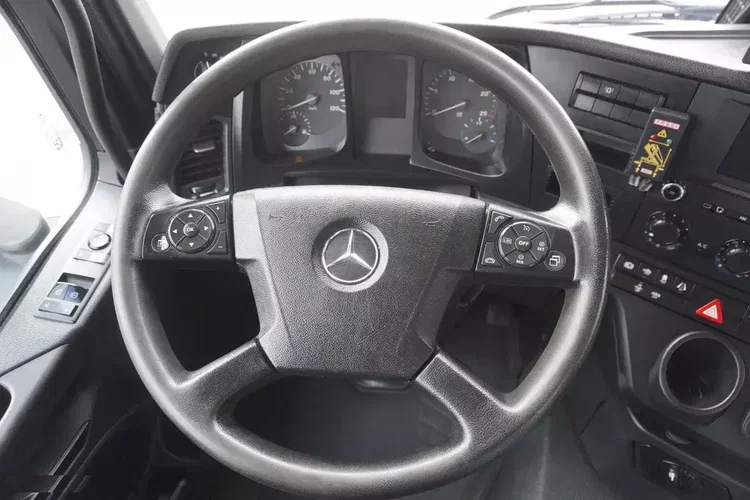 Mercedes Arocs 2636 burtowy / HDS Fassi F175 7.7 t / 150 tys. km zdjęcie 26