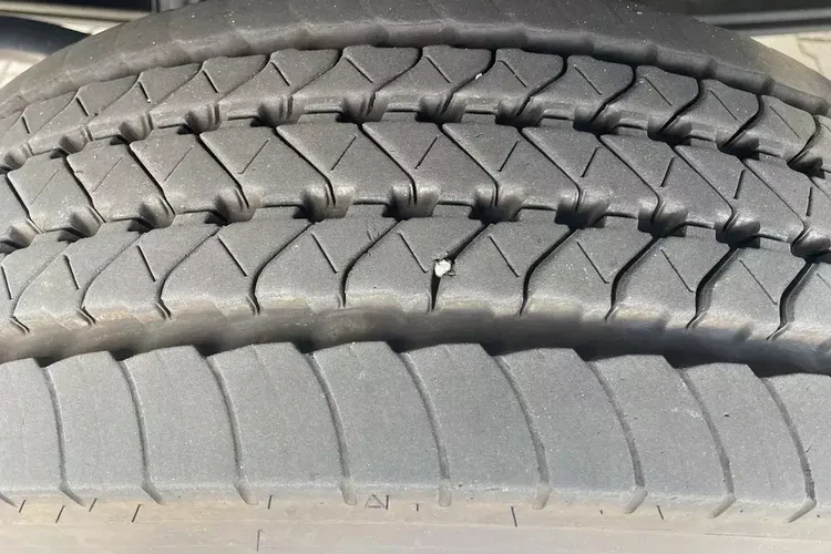 Mercedes ATEGO 1218 zdjęcie 13