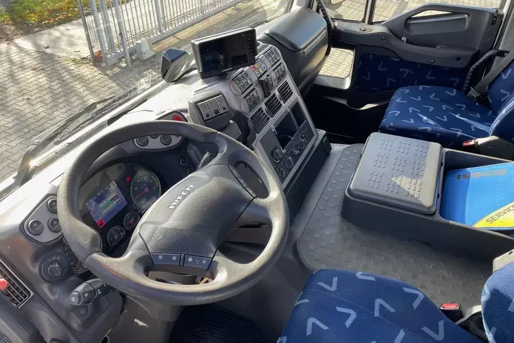 Iveco Stralis EEV 18.310 , Chłodnia, PRZEBIEG 262 TYŚ KM zdjęcie 8
