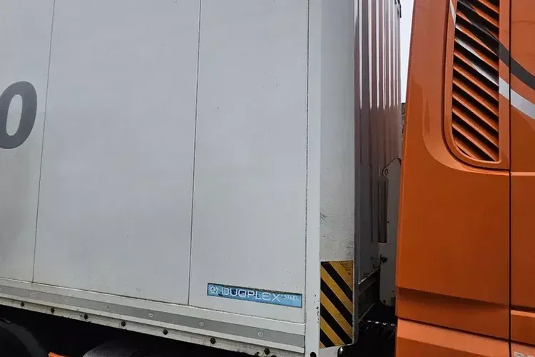 Krone SD IZOTERMA zdjęcie 5