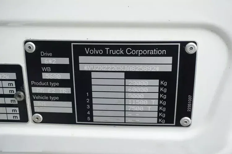 Volvo FM / 410 / E 6 / CHŁODNIA + WINDA / 21 PALET / DOPPEL STOCK / MULTI TEMPERATTURA zdjęcie 11