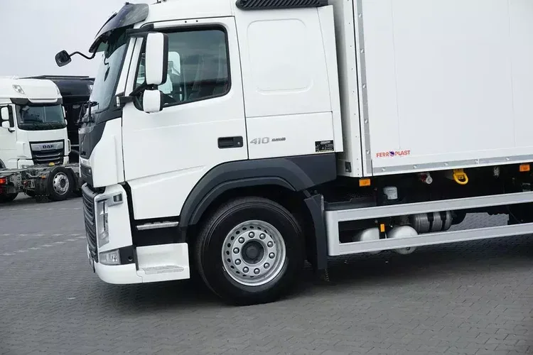 Volvo FM / 410 / E 6 / CHŁODNIA + WINDA / 21 PALET / DOPPEL STOCK / MULTI TEMPERATTURA zdjęcie 25