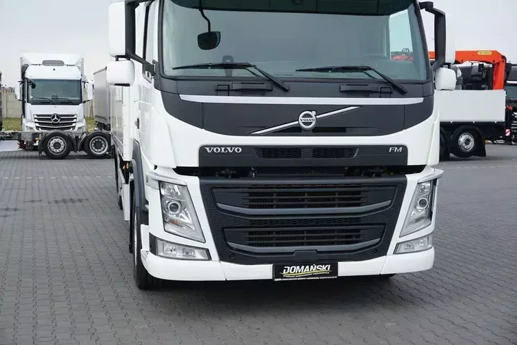 Volvo FM / 410 / E 6 / CHŁODNIA + WINDA / 21 PALET / DOPPEL STOCK / MULTI TEMPERATTURA zdjęcie 29