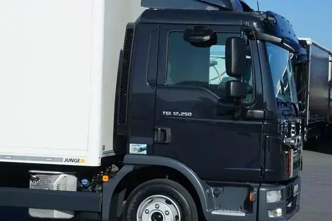 MAN TGL / 12.250 / ACC / E 6 / KONTENER + WINDA / 17 PALET zdjęcie 28