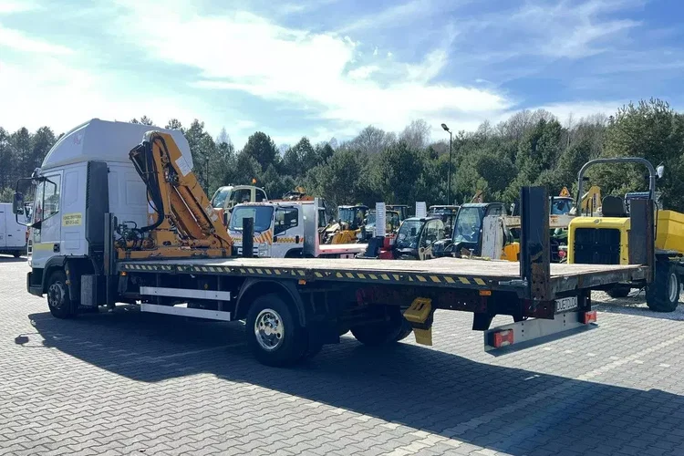 Iveco EUROCARGO 120EL21 Laweta Platforma + HDS HMF 860 Pomoc Drogowa zdjęcie 15