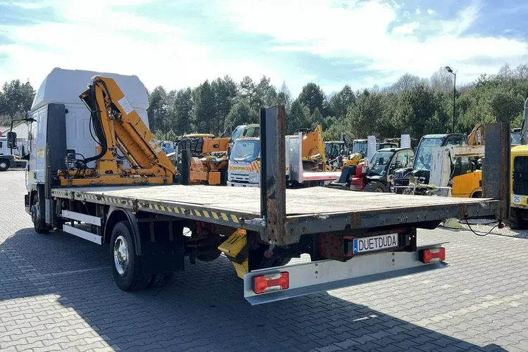 Iveco EUROCARGO 120EL21 Laweta Platforma + HDS HMF 860 Pomoc Drogowa zdjęcie 17