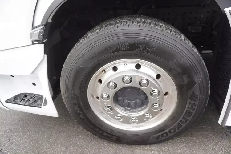 Mercedes Actros 2753 / NOWA chłodnia Lamberet / kabina Gigaspace Salonka / 530 KM zdjęcie 12