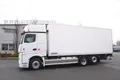 samochód ciężarowy Mercedes zdjęcie 3
