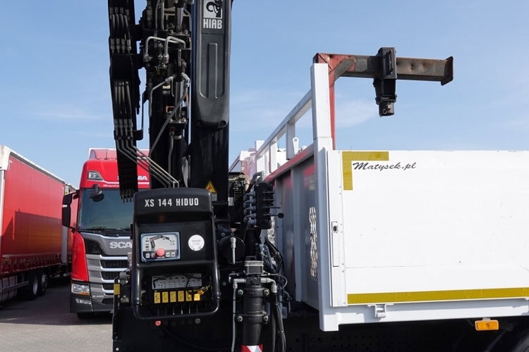 Mercedes AROCS 2643 / 6x4 / SKRZYNIOWY- 6.8 m / + HDS HIAB 144 wysów: 13 m / EURO 6 / STEROWANIE RADIOWE / ROTATOR zdjęcie 27