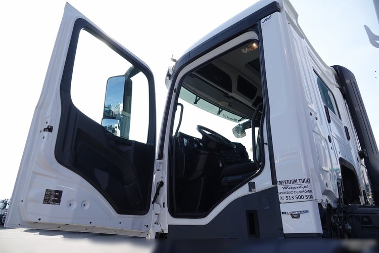 Mercedes AROCS 2643 / 6x4 / SKRZYNIOWY- 6.8 m / + HDS HIAB 144 wysów: 13 m / EURO 6 / STEROWANIE RADIOWE / ROTATOR zdjęcie 36