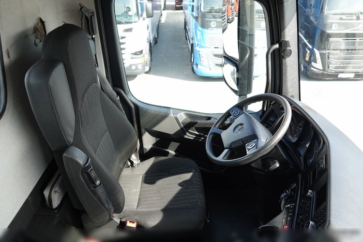 Mercedes AROCS 2643 / 6x4 / SKRZYNIOWY- 6.8 m / + HDS HIAB 144 wysów: 13 m / EURO 6 / STEROWANIE RADIOWE / ROTATOR zdjęcie 39