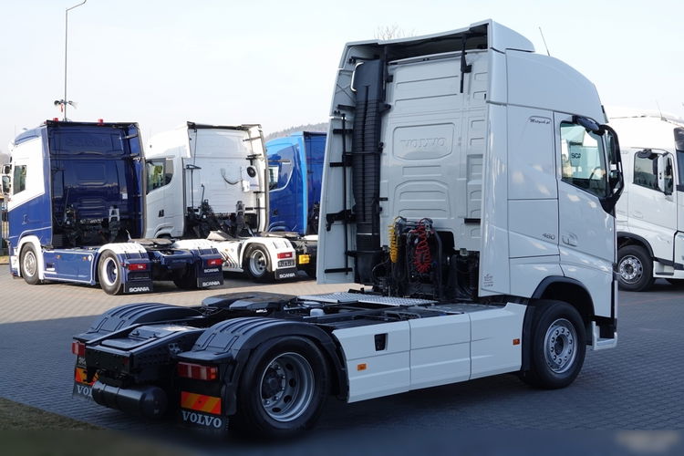 Volvo FH 460 /SPROWADZONY / PO KONTRAKCIE SERWISOWYM zdjęcie 9