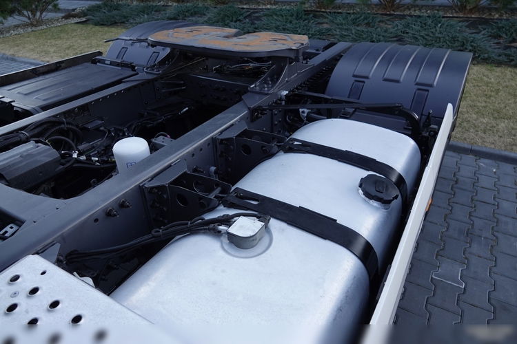 Volvo FH 460 /SPROWADZONY / PO KONTRAKCIE SERWISOWYM zdjęcie 13