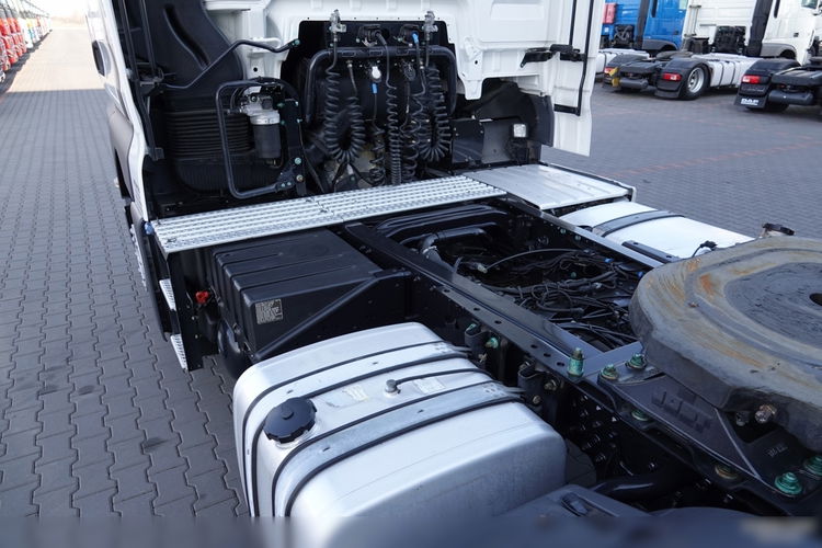 MAN TGX 18.470 / RETARDER / 2020 ROK / OPONY 100% / SPROWADZONY / PO KONTRAKCIE SERWISOWYM  zdjęcie 14