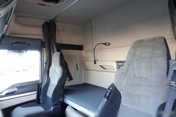 MAN TGX 18.470 / RETARDER / 2020 ROK / OPONY 100% / SPROWADZONY / PO KONTRAKCIE SERWISOWYM  zdjęcie 26