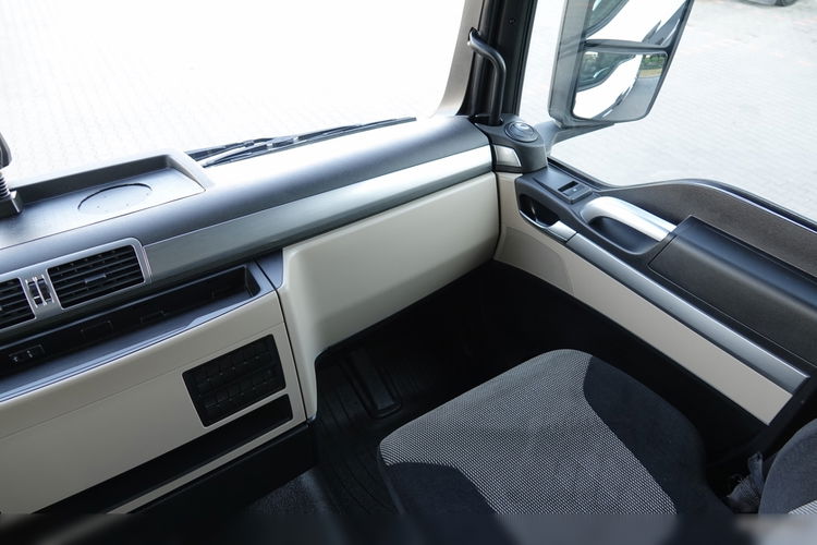 MAN TGX 18.470 / RETARDER / 2020 ROK / OPONY 100% / SPROWADZONY / PO KONTRAKCIE SERWISOWYM  zdjęcie 33