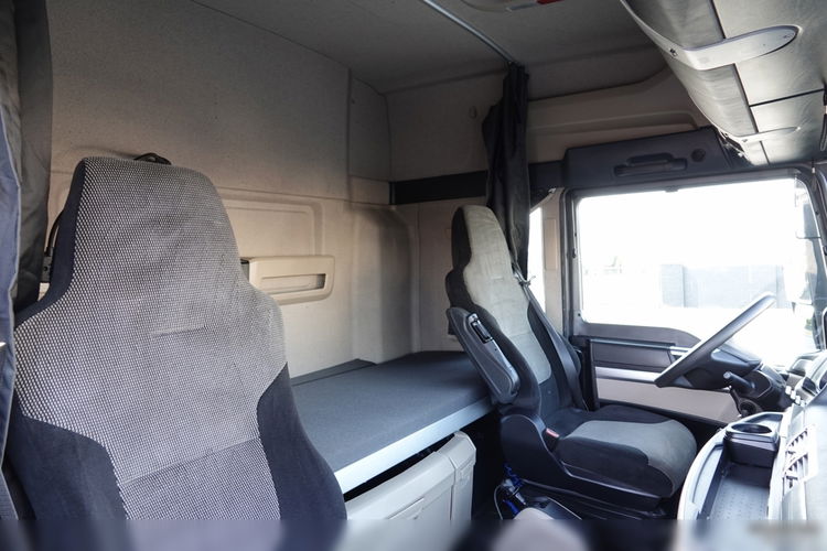 MAN TGX 18.470 / RETARDER / 2020 ROK / OPONY 100% / SPROWADZONY / PO KONTRAKCIE SERWISOWYM  zdjęcie 36