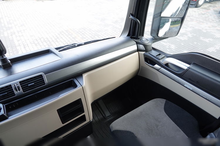 MAN TGX 18.470 / RETARDER / SPROWADZONY / PO KONTRAKCIE SERWISOWYM zdjęcie 33
