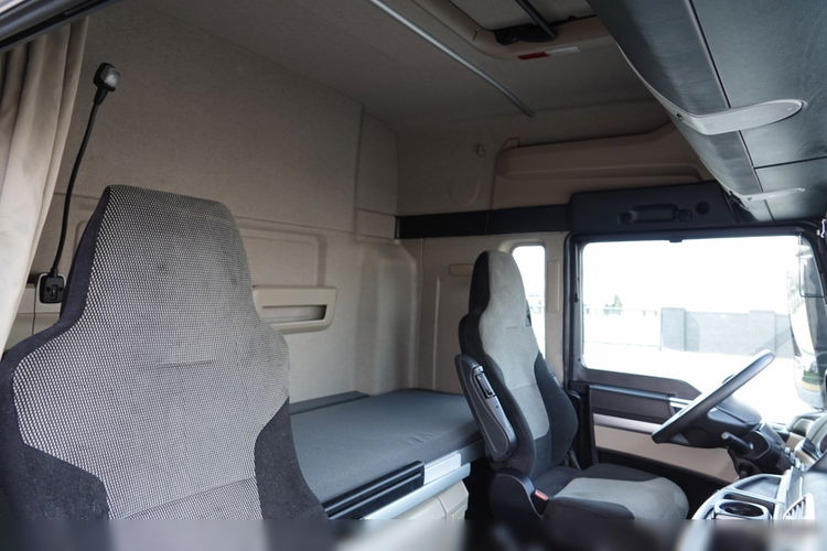 MAN TGX 18.470 / RETARDER / SPROWADZONY / PO KONTRAKCIE SERWISOWYM zdjęcie 36
