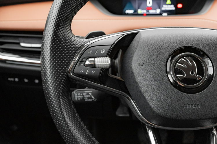 Skoda Enyaq 80 Maxx 204KM Aktywny temp. K.cof Podgrz.f kier szyba Salon PL VAT23% zdjęcie 18