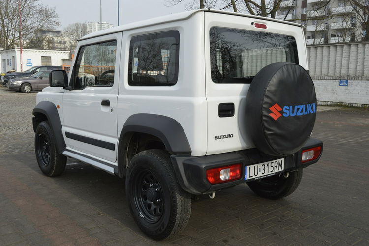 Suzuki Jimny 1.5 PRO / napęd 4x4 / I-rej. 2023 / Faktura VAT / Salon PL I-właścicie zdjęcie 4
