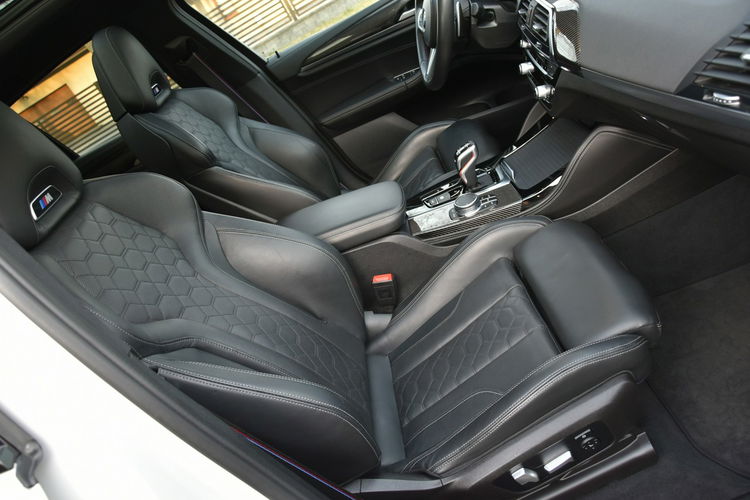 BMW X4 M Competition 510KM 2020r. H/K fullLED Panorama Kamera NAVi zdjęcie 24