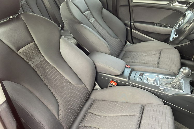 Audi A3 2.0 150KM+BI-XENON+LED+NAVI+Podgrzew fotele+System dynamiki jazdy zdjęcie 19