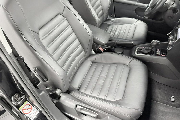 Volkswagen Jetta 1.4 TSI 150KM DSG BOSE Navi BiXenon HIGHLINE Klimatronic Kamer Łopatki zdjęcie 19