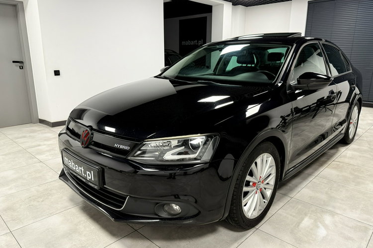Volkswagen Jetta 1.4 TSI 150KM DSG BOSE Navi BiXenon HIGHLINE Klimatronic Kamer Łopatki zdjęcie 2