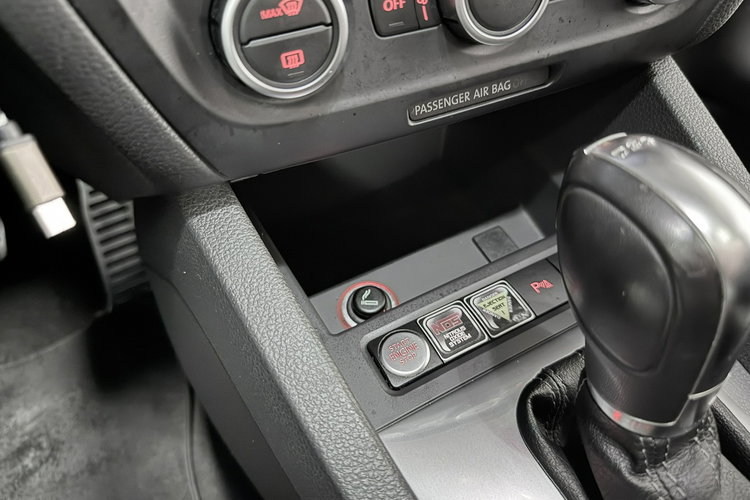 Volkswagen Jetta 1.4 TSI 150KM DSG BOSE Navi BiXenon HIGHLINE Klimatronic Kamer Łopatki zdjęcie 26