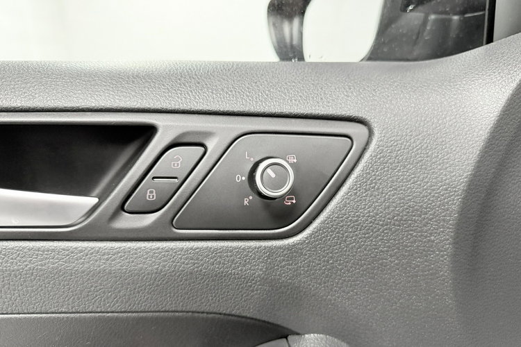 Volkswagen Jetta 1.4 TSI 150KM DSG BOSE Navi BiXenon HIGHLINE Klimatronic Kamer Łopatki zdjęcie 30