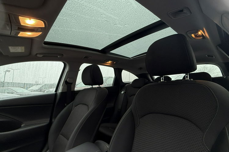 Hyundai i30 Lift 1.4 i turbo 140 KM Automat full led kamera Navi panorama zamiana zdjęcie 15