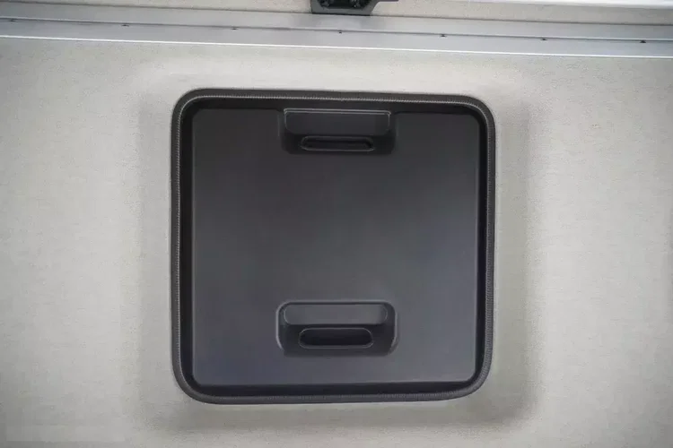 Mercedes Actros 1824 / Rama do zabudowy 9.1 m / kabina sypialna zdjęcie 25