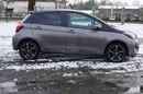 Toyota yaris zdjęcie 17