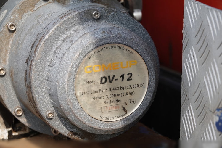 Volvo FM 410 / 6x2 / LAWETA + HDS PALFINGER PK 18500 / OŚ PODNOSZONA  / NAJAZDY HYDRAULICZNE / WCIĄGARKA / EURO 6  zdjęcie 32