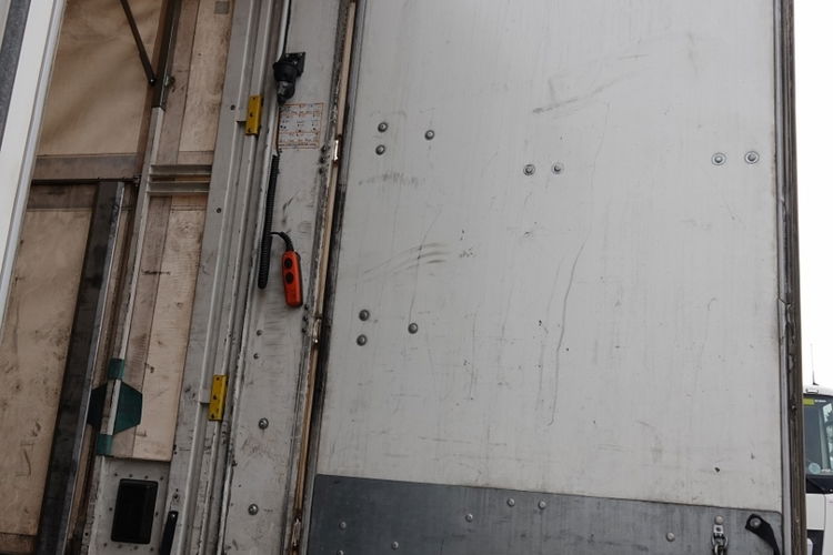 Renault C 380 / 6x2 / SKRZYNIOWY / HDS HIAB 138 B-3 WYSÓW 10, 5 M / ROTATOR / STEROWANIE RADIOWE / + WINDA ZAŁADOWCZA / ZABUDOWA FIRANKA ZSUWANA / EURO 6 zdjęcie 42