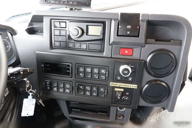Renault C 380 / 6x2 / SKRZYNIOWY / HDS HIAB 138 B-3 WYSÓW 10, 5 M / ROTATOR / STEROWANIE RADIOWE / + WINDA ZAŁADOWCZA / ZABUDOWA FIRANKA ZSUWANA / EURO 6 zdjęcie 56