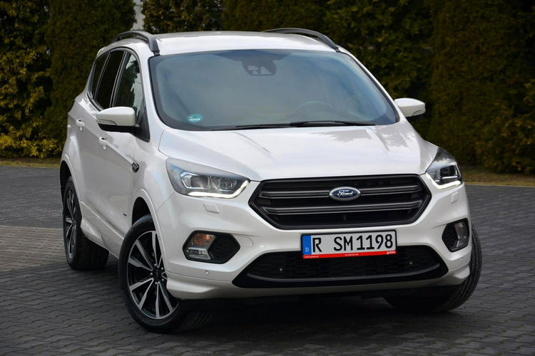 Ford Kuga Lift ST-Line Biała Perła 4WD Navi Radar ACC BI-Xenon led Skóry ASO zdjęcie 8