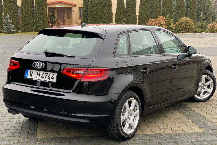 Audi A3 2.0 150KM+BI-XENON+LED+Asystent Poleceń+NAVI+Podgrzew fotele zdjęcie 10