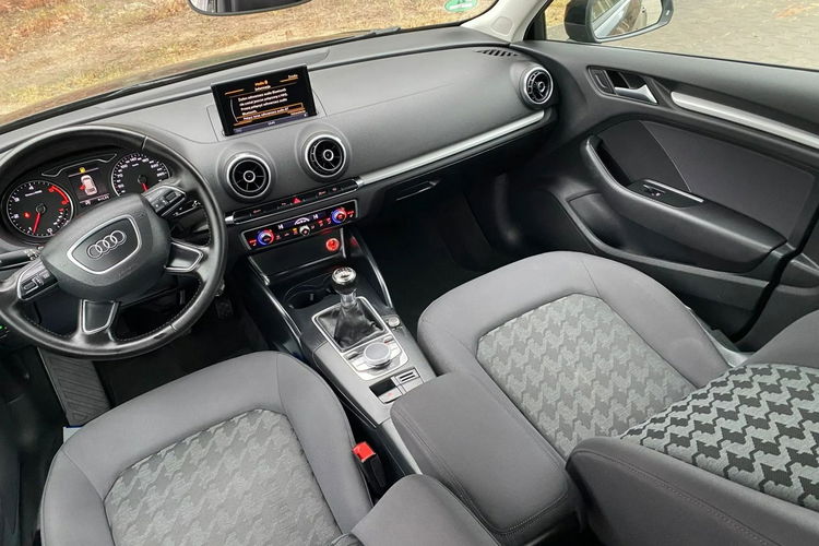 Audi A3 2.0 150KM+BI-XENON+LED+Asystent Poleceń+NAVI+Podgrzew fotele zdjęcie 37