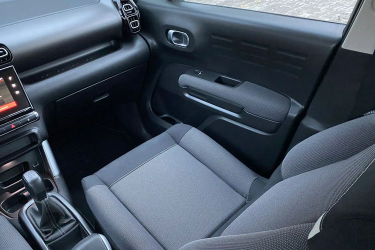 Citroen C3 Aircross +Nowy Rozrząd+Led+Asystent pasa+Tempomat+Alarm nieuwagi kierowcy zdjęcie 25
