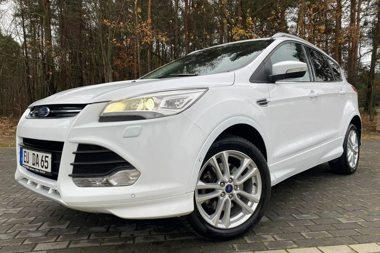 Ford Kuga Panorama+Ledy przód tył+Półskóry+Keyless Go+Climatronic+Podg Fotele zdjęcie 2