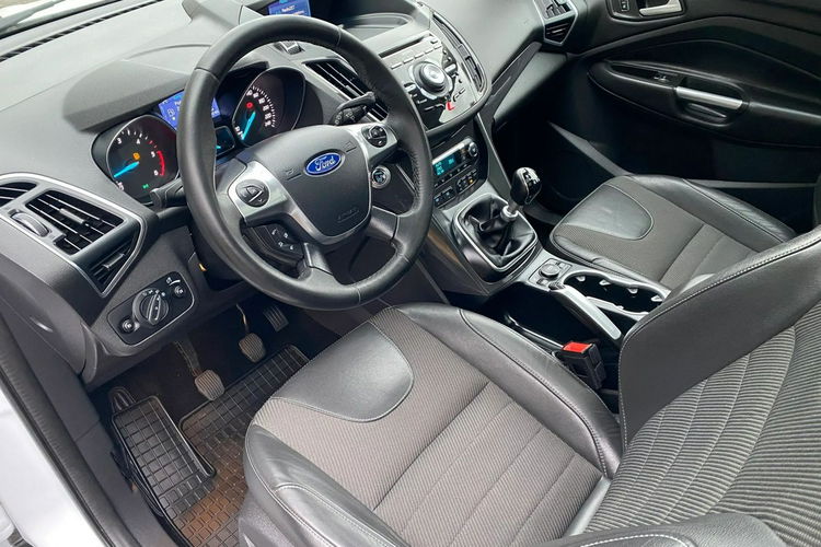 Ford Kuga Panorama+Ledy przód tył+Półskóry+Keyless Go+Climatronic+Podg Fotele zdjęcie 23