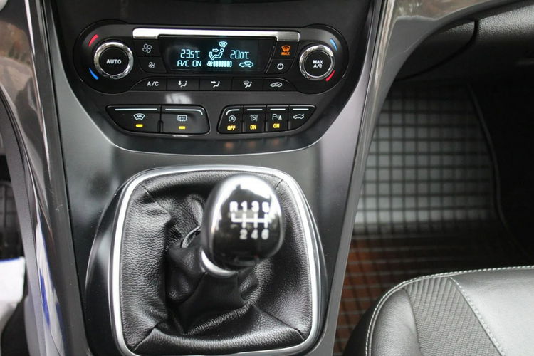 Ford Kuga Panorama+Ledy przód tył+Półskóry+Keyless Go+Climatronic+Podg Fotele zdjęcie 26