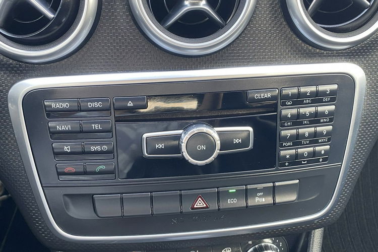 Mercedes A 180 Ledy+Panorama+Czarna podsufitka+Ksenob+Półskóra+Klimatronic+NAVI zdjęcie 33